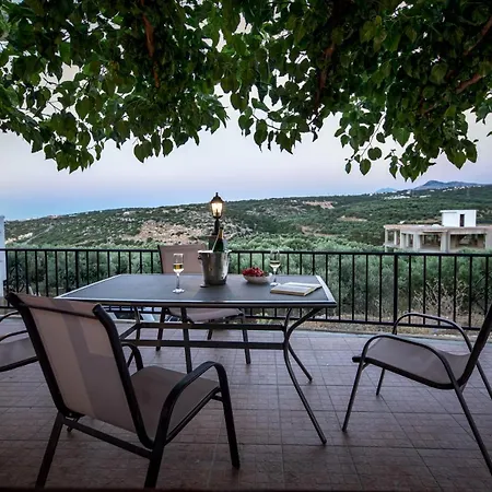 Twin's House * Rethymno (Crete)